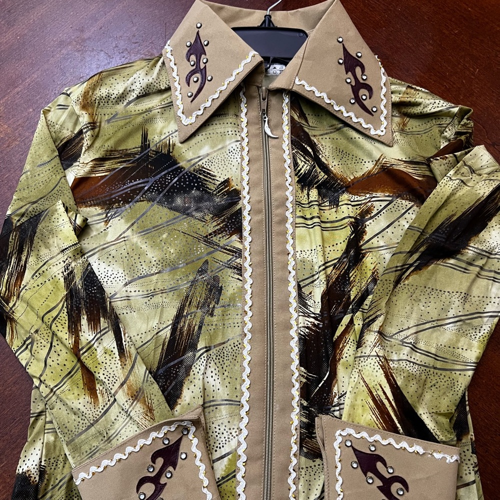 Women dress shirt